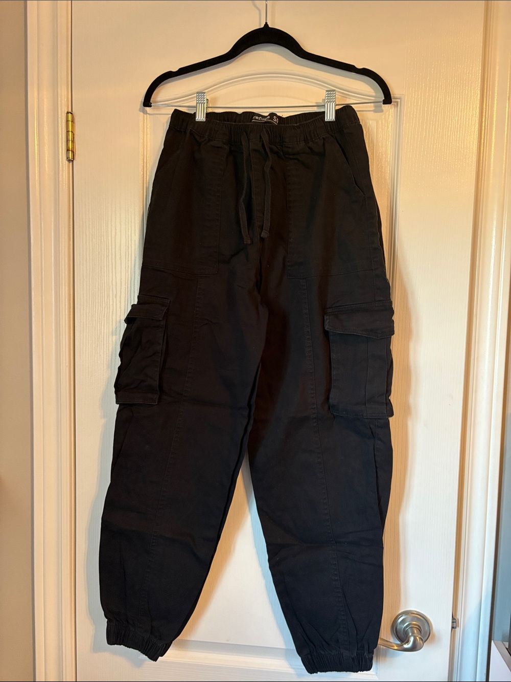 refuge Black Cargo Jogger Pants
